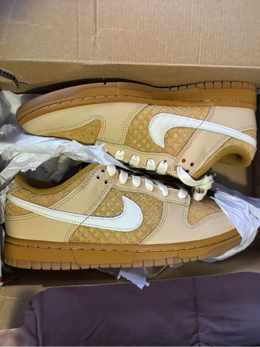 Nike Men's Low-Top Sneakers - Tan, White